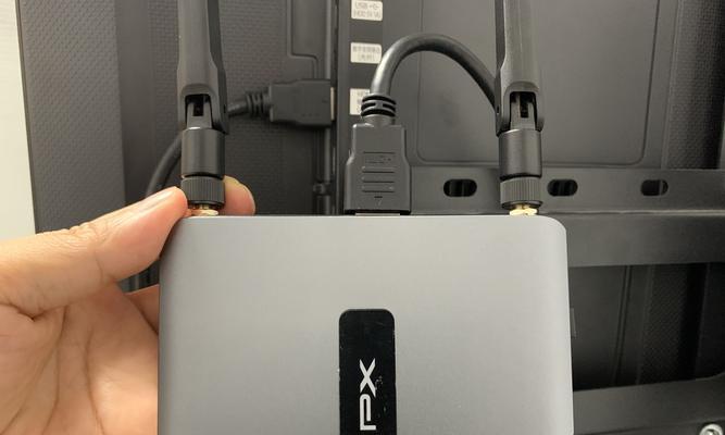 解决投影仪无法完整投屏的问题（探究原因及解决方法）