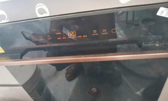 方太油烟机漏油了怎么办？可能的原因有哪些？
