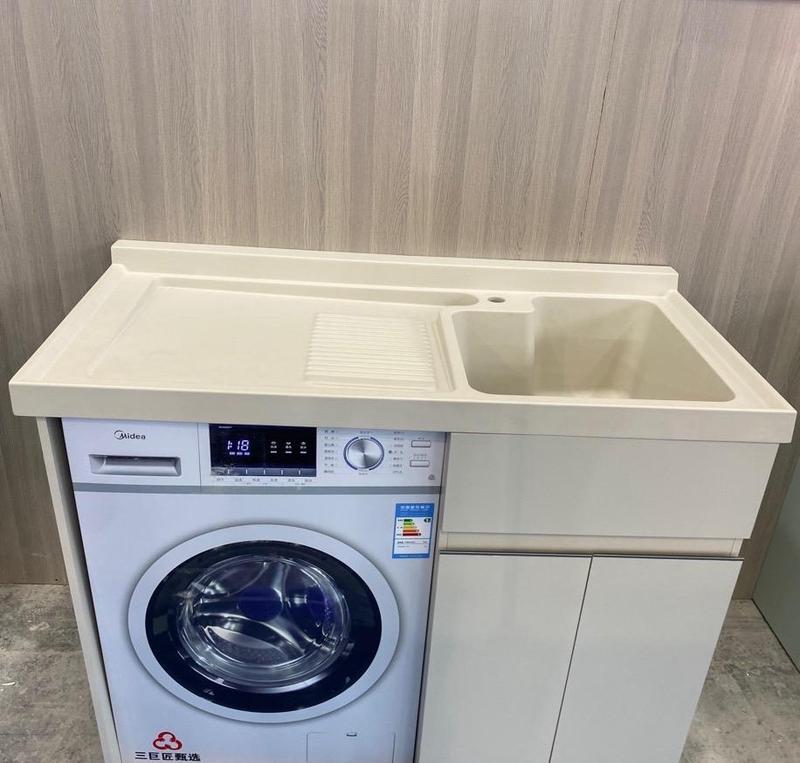 洗衣机旁边的铝柜有什么用途？