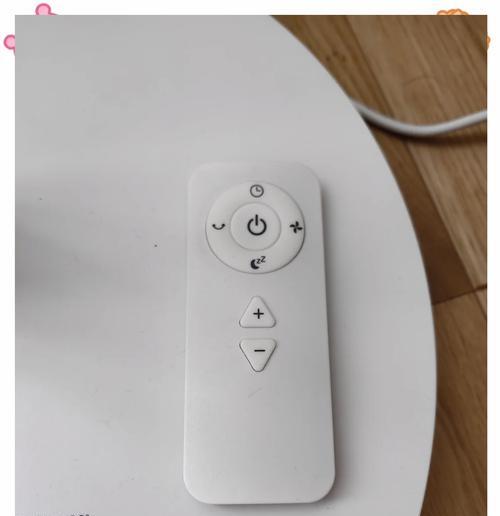 白色的落地电风扇有哪些品牌？选择时应注意哪些特点？