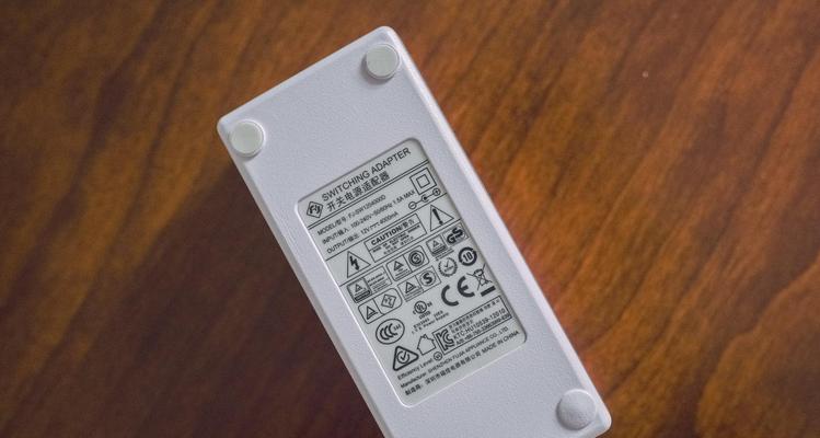 电脑电源大黄蜂的正确接线方法是什么？