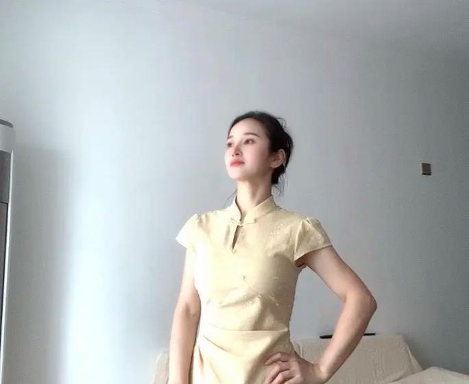 旗袍室内摄像头使用方法是什么？